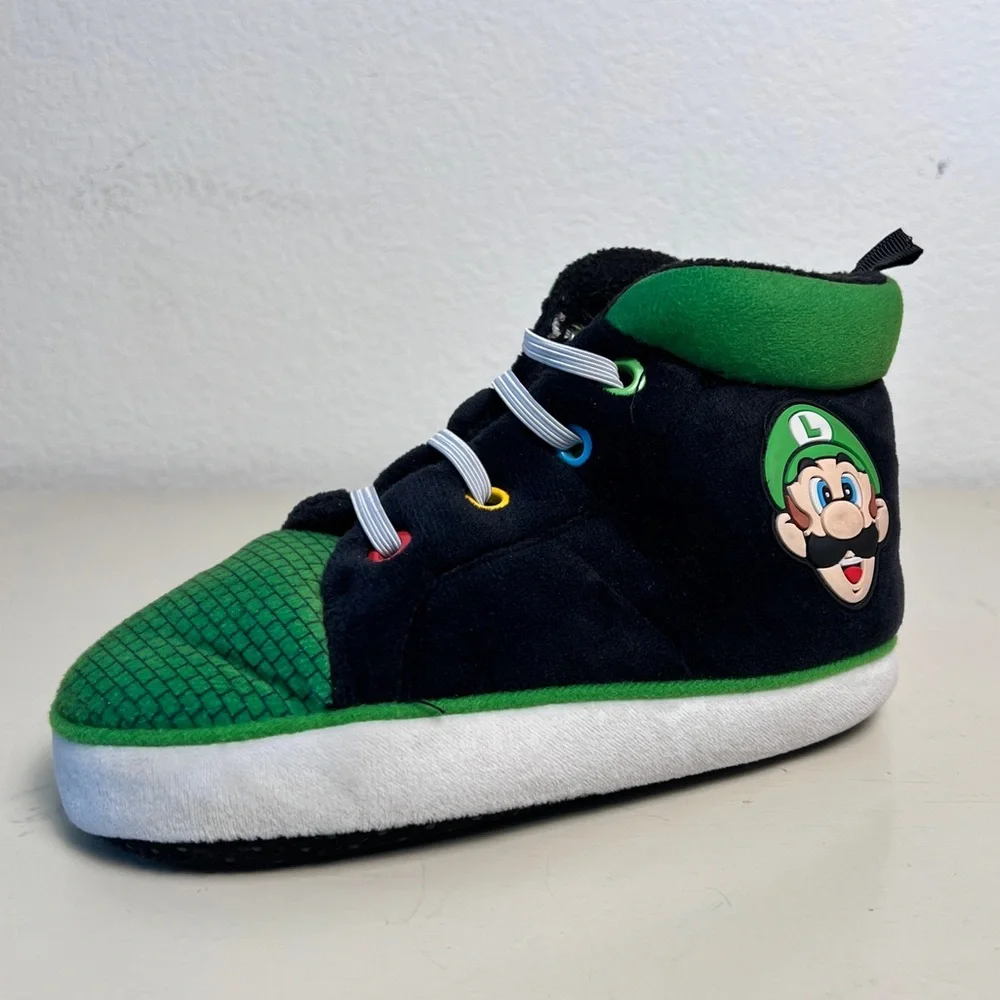 Nintendo Super Mario Little‎ and Big Boys Red Green Slippers size 11-12